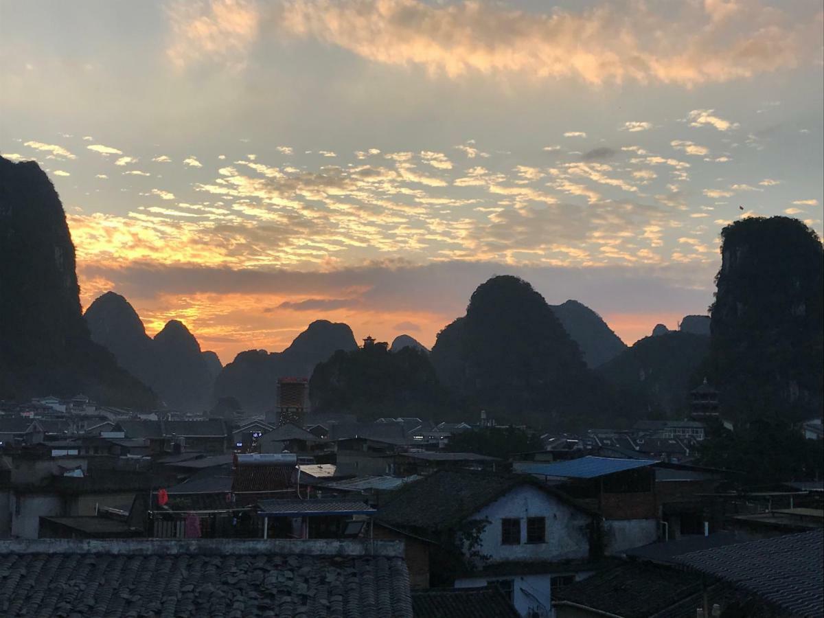 Monkey Jane'S Guesthouse Yangshuo Luaran gambar