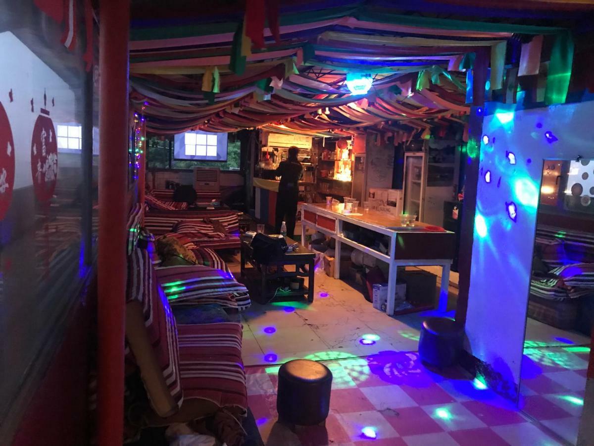 Monkey Jane'S Guesthouse Yangshuo Luaran gambar